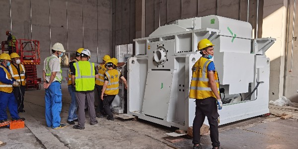 上海機械設備裝卸公司哪家好？如何選擇設備搬運公司？